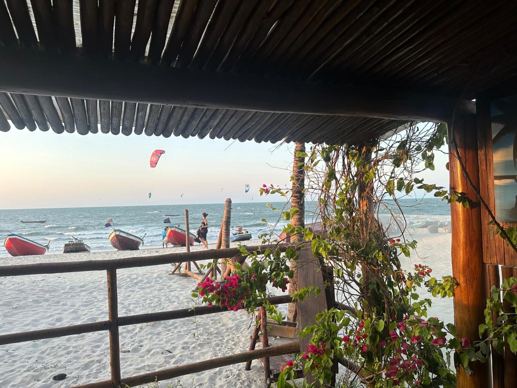 La Vista Suites เปรอา ภายนอก รูปภาพ